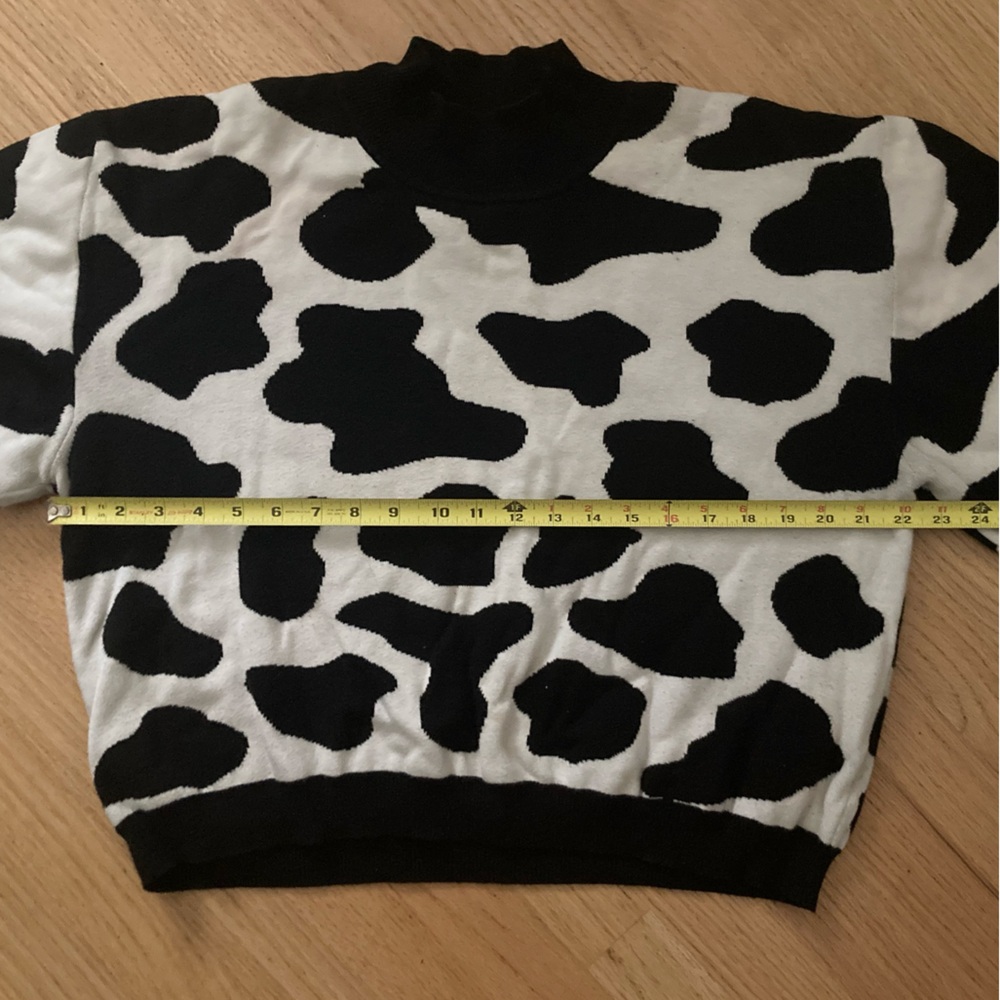 Fashion Brand Company Cow Print Knit Sweater - out of print! - Picture 8 of 13